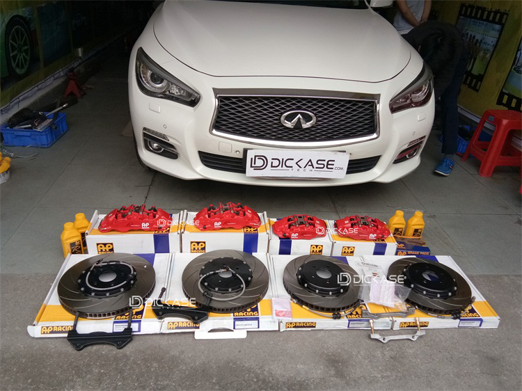 英菲尼迪Q50升級(jí)AP95系列前六后四剎車